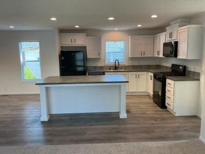 Photo 2 of 20 of home located at 43561 Eureka Dr Clinton Township, MI 48036