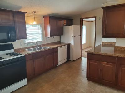 Photo 2 of 8 of home located at 5702 Angola Rd. #162 Toledo, OH 43615