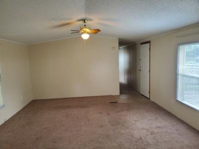 Photo 5 of 8 of home located at 5702 Angola Rd. #162 Toledo, OH 43615