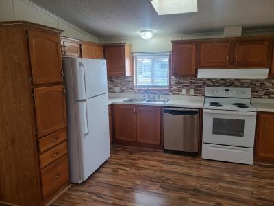 Photo 3 of 7 of home located at 5702 Angola Rd. #218 Toledo, OH 43615