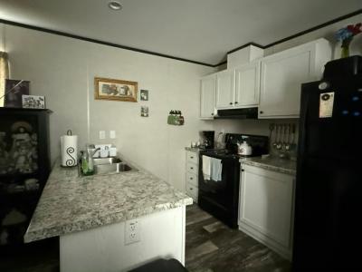 Photo 5 of 14 of home located at 10201 W Beaver St #285 Jacksonville, FL 32220