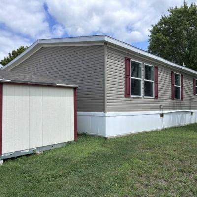 Photo 3 of 29 of home located at 9901 State Road 3 #0097 Muncie, IN 47303