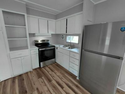 Photo 4 of 9 of home located at 4312 Hitzing Ave North Fort Myers, FL 33903