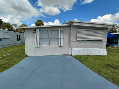 Mobile Home at 4320 Mailbox Ave North Fort Myers, FL 33903