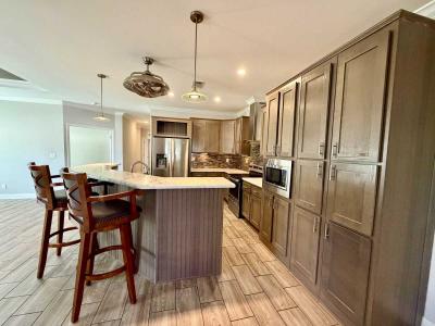 Photo 2 of 32 of home located at 9112 Mcmillan Lane Tampa, FL 33635