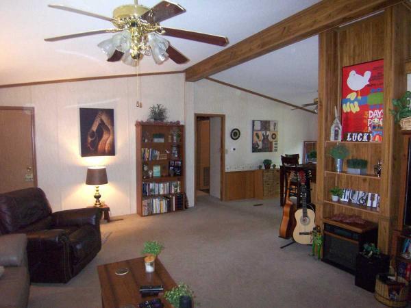 1987 Shutt Mobile Home