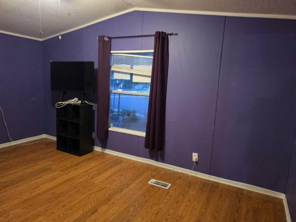 2004 Clayton Homes freedom 3 bedroom Manufactured Home