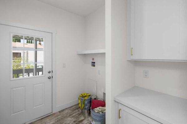 2025 Clayton HRR2456 Manufactured Home