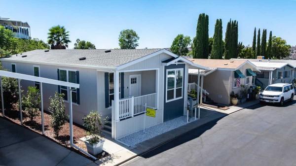 2025 Clayton HRR2456 Manufactured Home