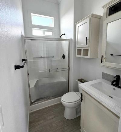 Photo 4 of 6 of home located at 13650 N Frontage Rd #807 Yuma, AZ 85367