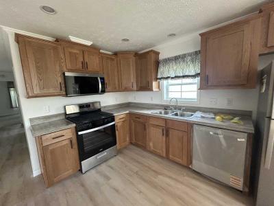 Photo 6 of 17 of home located at 1737 Route 9W. (#7) Selkirk, NY 12158