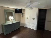 1983 SCHU NA ParkModel Home