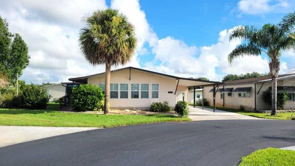 1985 VICT Mobile Home For Sale