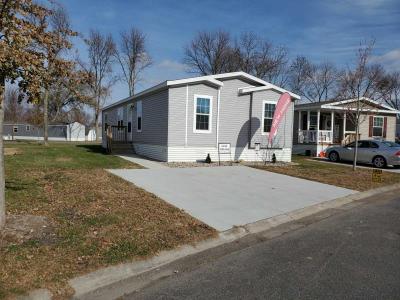 Mobile Home at 232 Kingsway Dr North Mankato, MN 56003