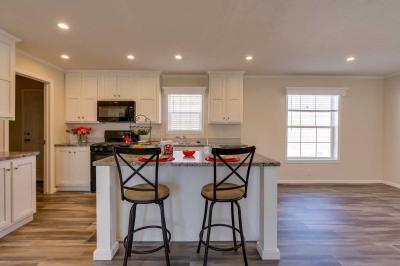 Photo 5 of 7 of home located at 232 Kingsway Dr North Mankato, MN 56003