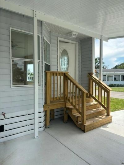 Photo 3 of 31 of home located at 28 Del Prado Port St Lucie, FL 34952