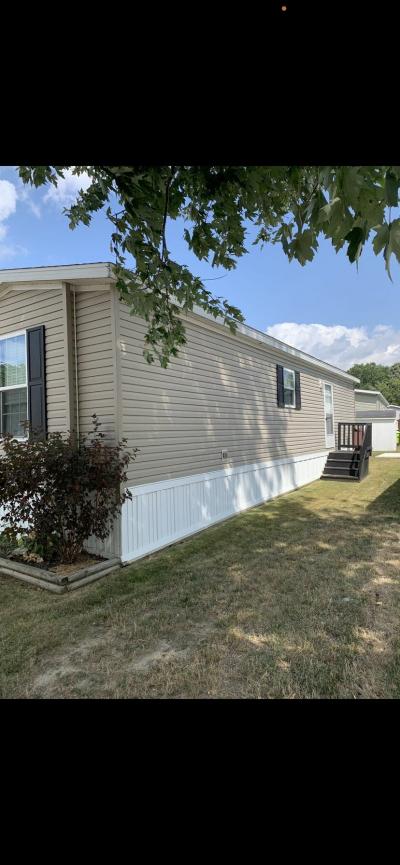 Photo 3 of 15 of home located at 1347 Mariga St Novi, MI 48374