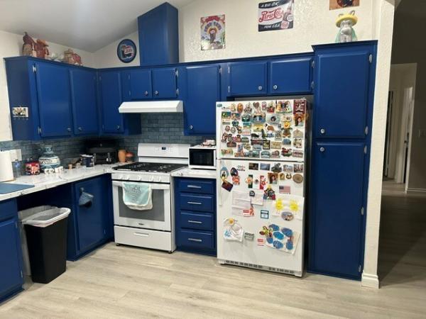1990 Golden West Manufactured Home