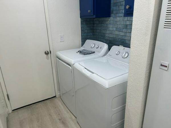 1990 Golden West Manufactured Home