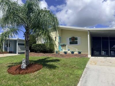 Photo 3 of 22 of home located at 306 Bougainvillea Circle Parrish, FL 34219