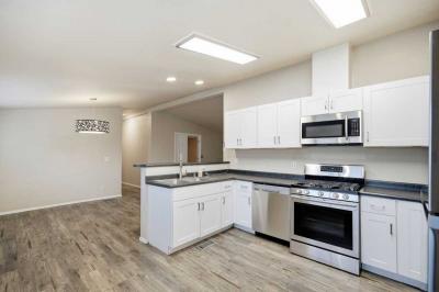 Photo 4 of 44 of home located at 10951 N 91st Ave 191 Peoria, AZ 85345