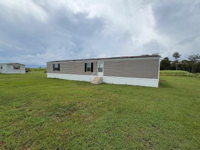 Photo 2 of 26 of home located at 340 Tom Schexnader Road Opelousas, LA 70570