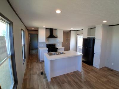 Photo 4 of 8 of home located at 9655A Southeast 2140 Road Corsicana, TX 75109