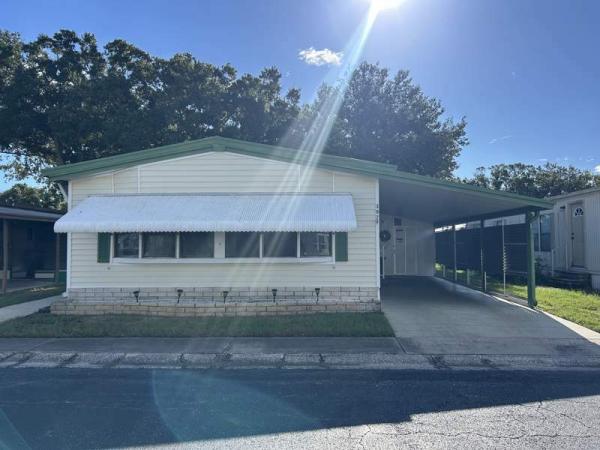 Photo 1 of 2 of home located at 12100 Seminole Blvd. #307 Largo, FL 33778