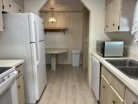 1983 TWIN Manufactured Home