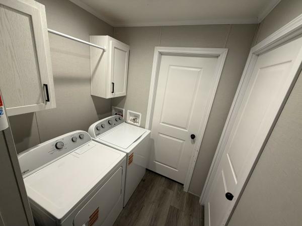 2025 Champion RAP1676H32089 (w/Porch) Mobile Home