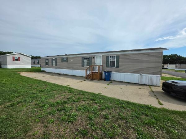2007 Clayton Homes Inc Mobile Home For Sale