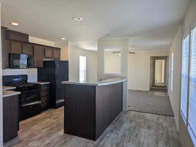 Photo 2 of 6 of home located at 208 N Van Buren Cir Davison, MI 48423