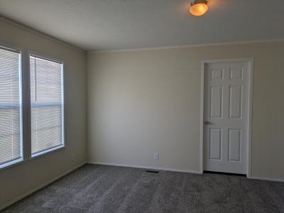 Photo 5 of 6 of home located at 208 N Van Buren Cir Davison, MI 48423