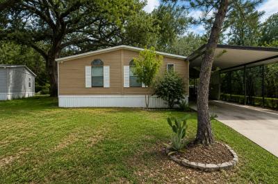 Mobile Home at 322 River Point Dr Lot 47 Tampa, FL 33619