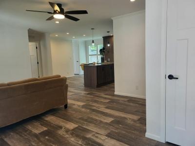 Photo 5 of 20 of home located at 1154 Candlewood Road Elgin, IL 60123