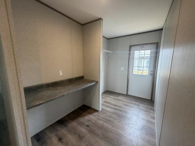 Photo 4 of 8 of home located at 15027 Moss Phlox Cir Pflugerville, TX 78660