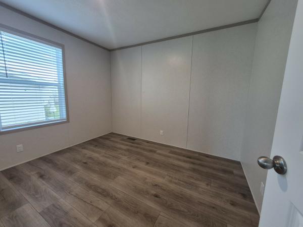 2026 clayton 95CCS28563BH26 Mobile Home