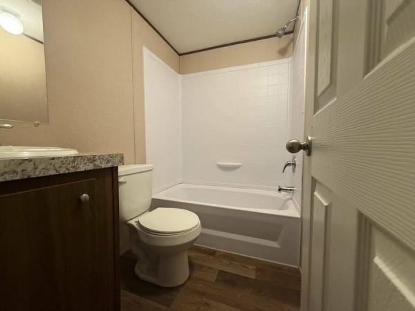 2023 97TRS14663AH23  Home
