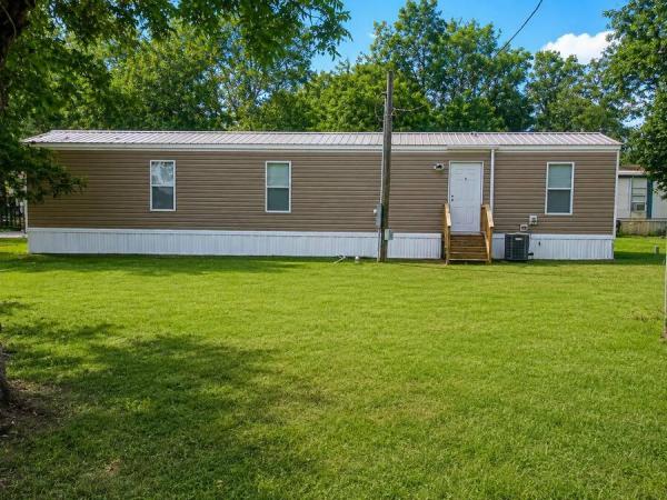 2020  Mobile Home For Sale