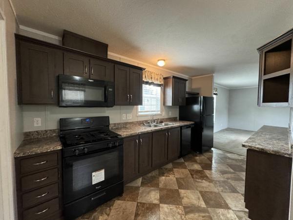 Photo 1 of 2 of home located at 461 Hampshire Drive Belleville, MI 48111