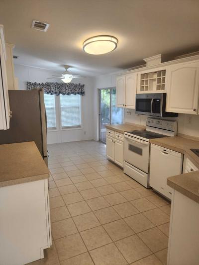 Photo 4 of 14 of home located at 1863 SE Joan Rollins Ave Lot #340 Crystal River, FL 34429