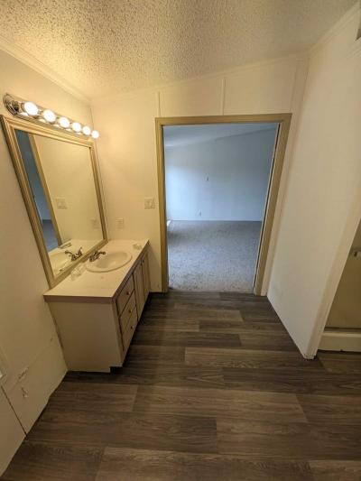 Photo 2 of 14 of home located at 139 Shady Grove Dr Sanger, TX 76266