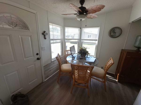 1994 Manufactured Home
