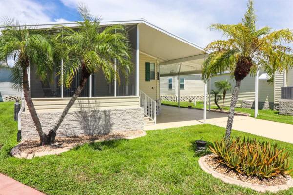 2005 MERI Mobile Home For Sale