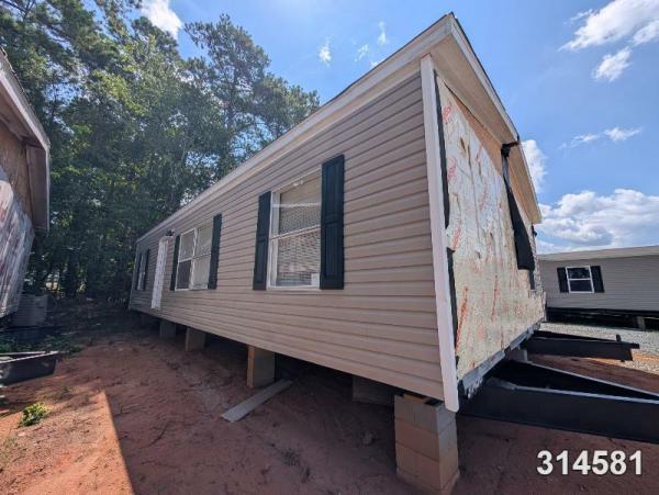2015 FLEETWOOD Mobile Home For Sale