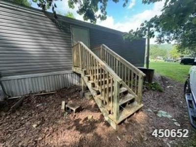 Mobile Home at 287 Kay Jay Camp Rd Barbourville, KY 40906