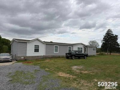 Mobile Home at 216 Taylor Ln Mason, TN 38049