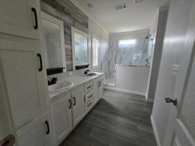 Mobile Home at South Central Homes 6491 Hwy 90 Alt Hallettsville, TX 77964