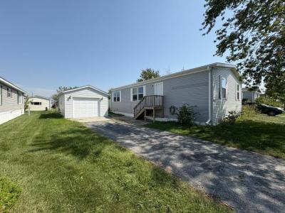 Mobile Home at 19 Swallow Lane Beecher, IL 60401