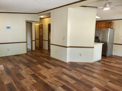 Photo 4 of 20 of home located at 1110 Lakeview Road Elgin, IL 60123